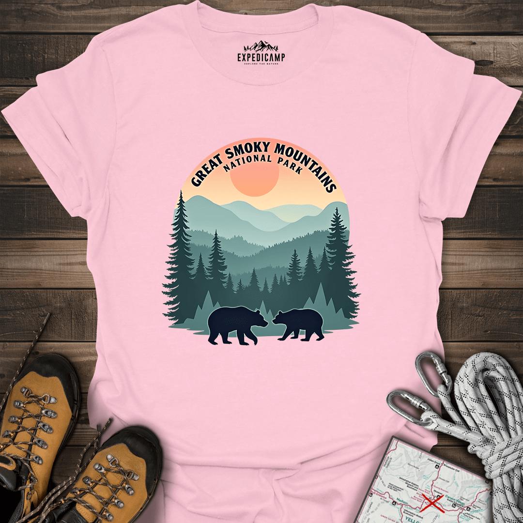 Great Smoky Mountains National Park Bears T-Shirt – Light Pink – Outdoor apparel for travel, hiking, camping, and nature lovers – ExpediCamp