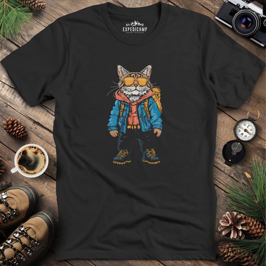 Backpacking Cat T-Shirt – Stylish Feline Adventure Design