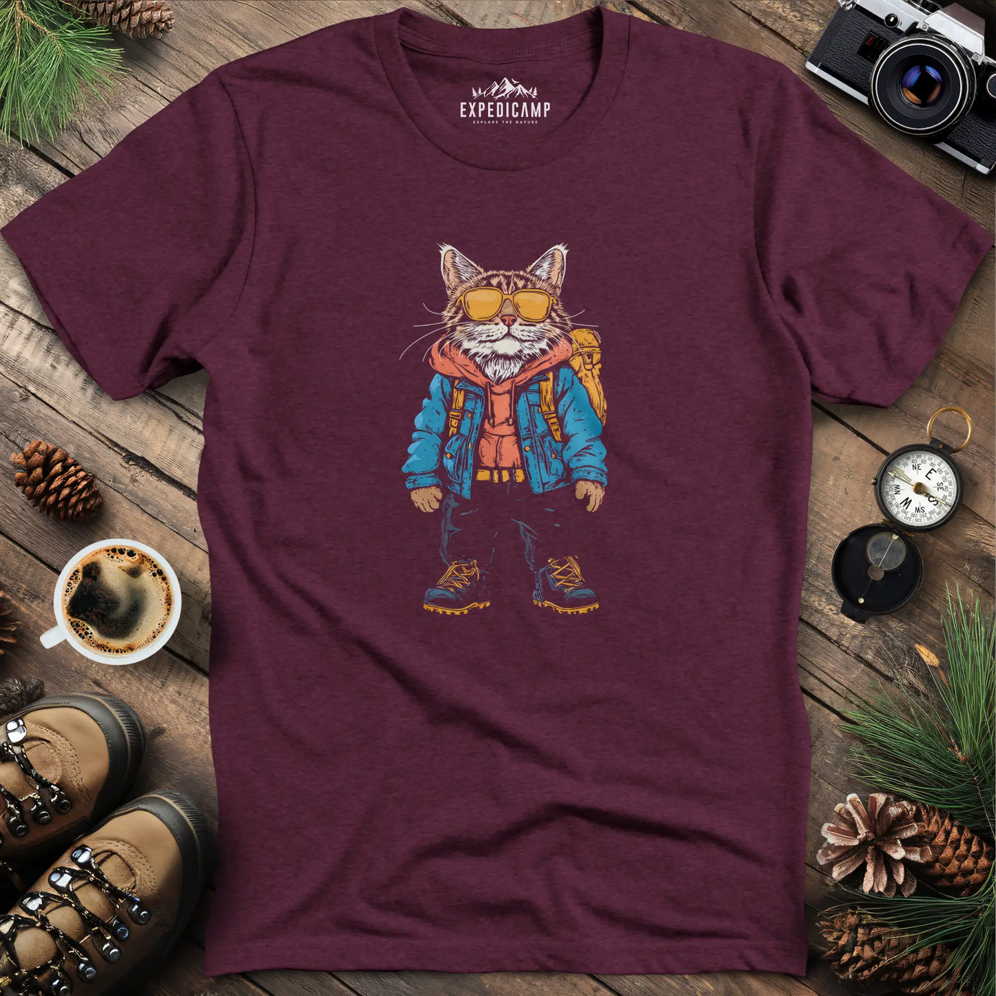 Backpacking Cat T-Shirt – Stylish Feline Adventure Design