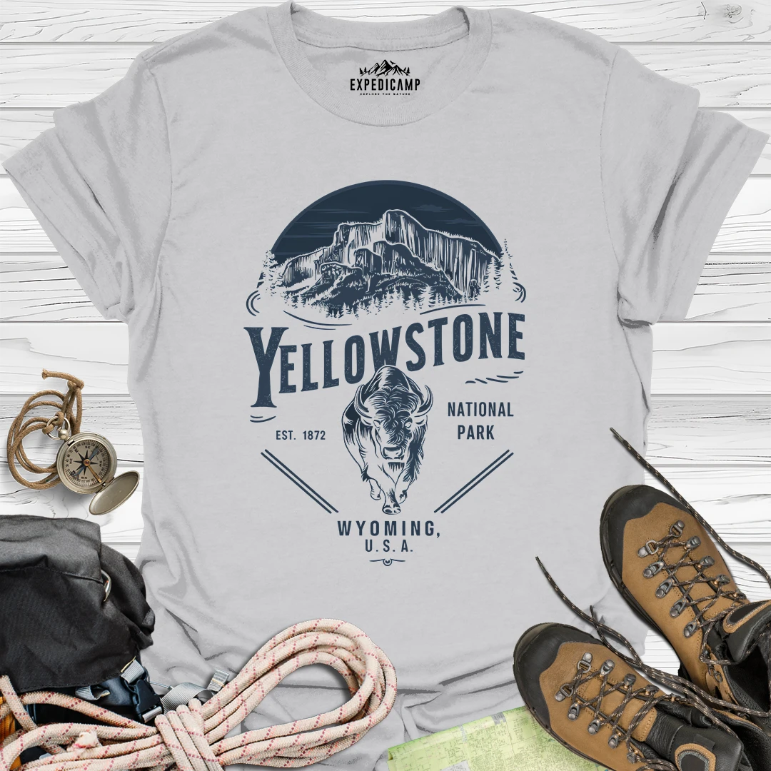 Yellowstone Wyoming USA T-Shirt