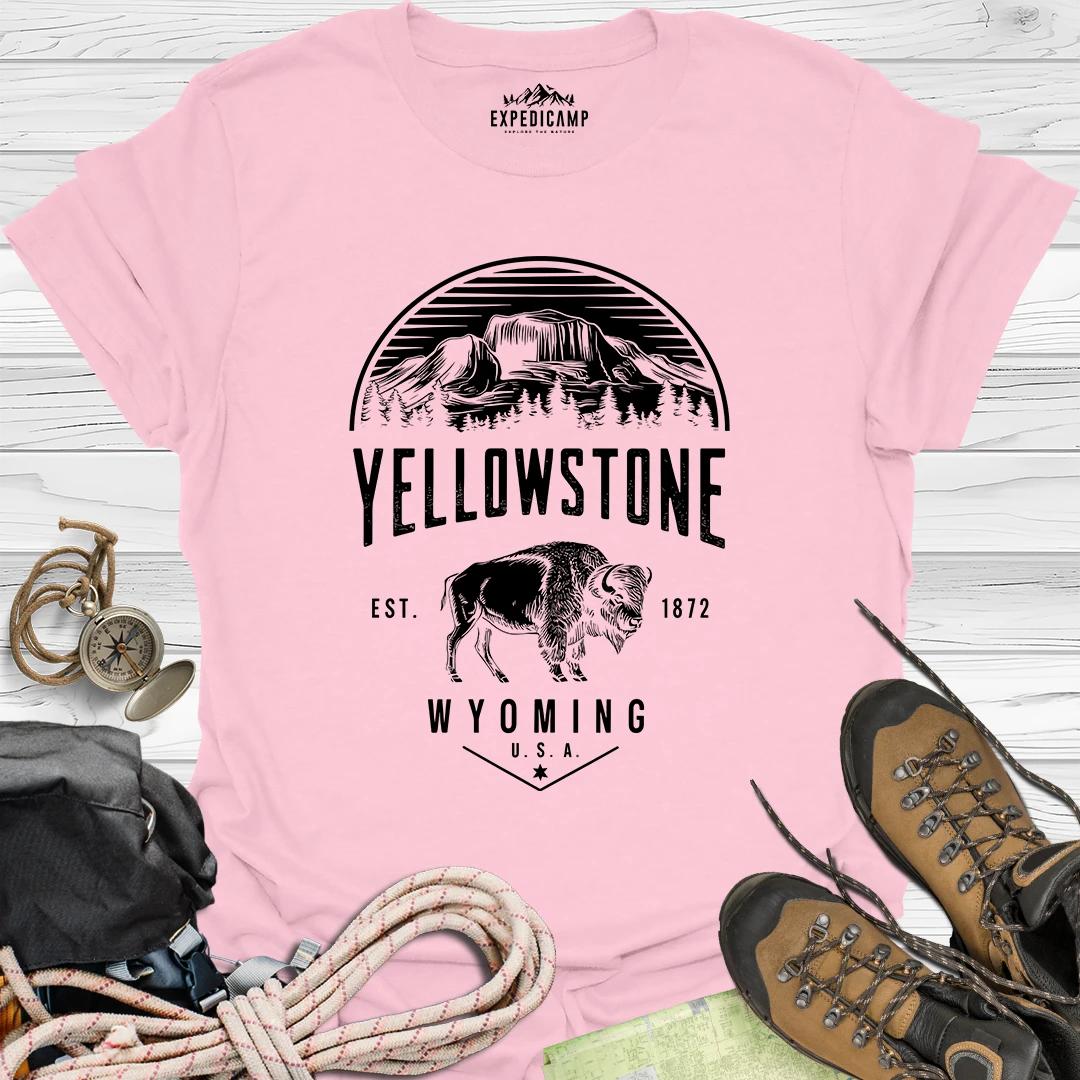 Yellowstone Wyoming USA T-Shirt