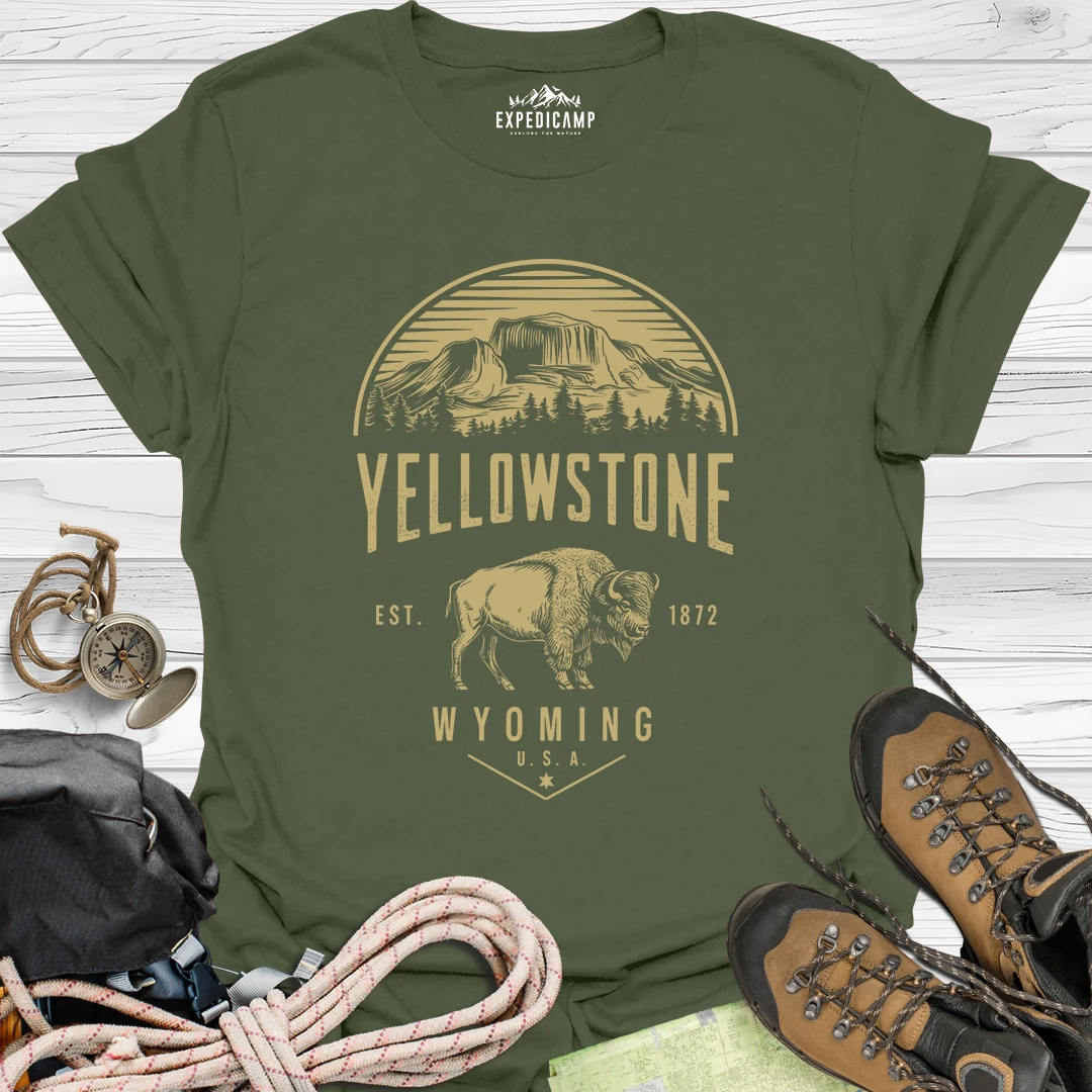 Yellowstone Wyoming USA T-Shirt