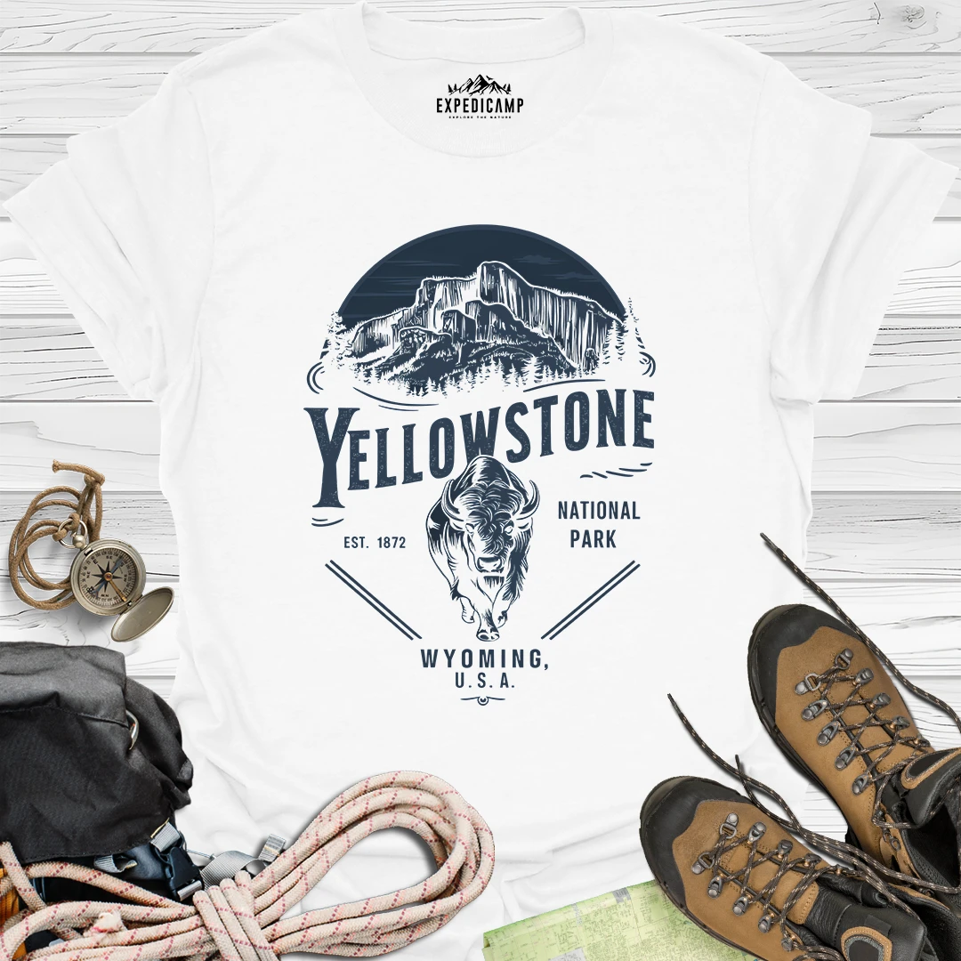 Yellowstone Wyoming USA T-Shirt