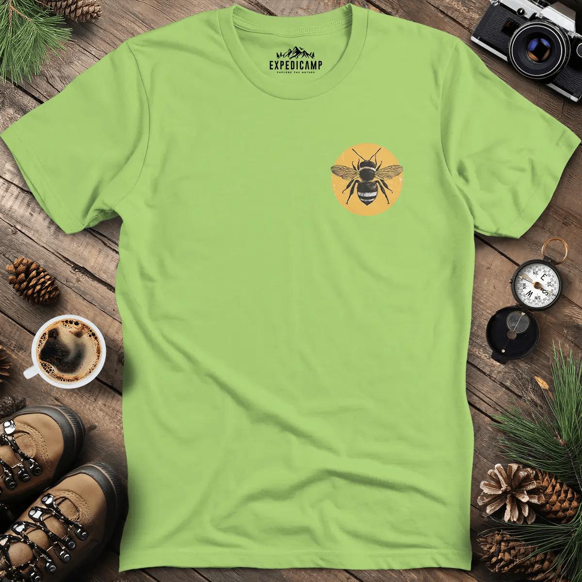 Bee Kind Nature-Inspired Graphic T-Shirt – Kiwi – Outdoor apparel for travel, hiking, camping, and nature lovers – ExpediCamp