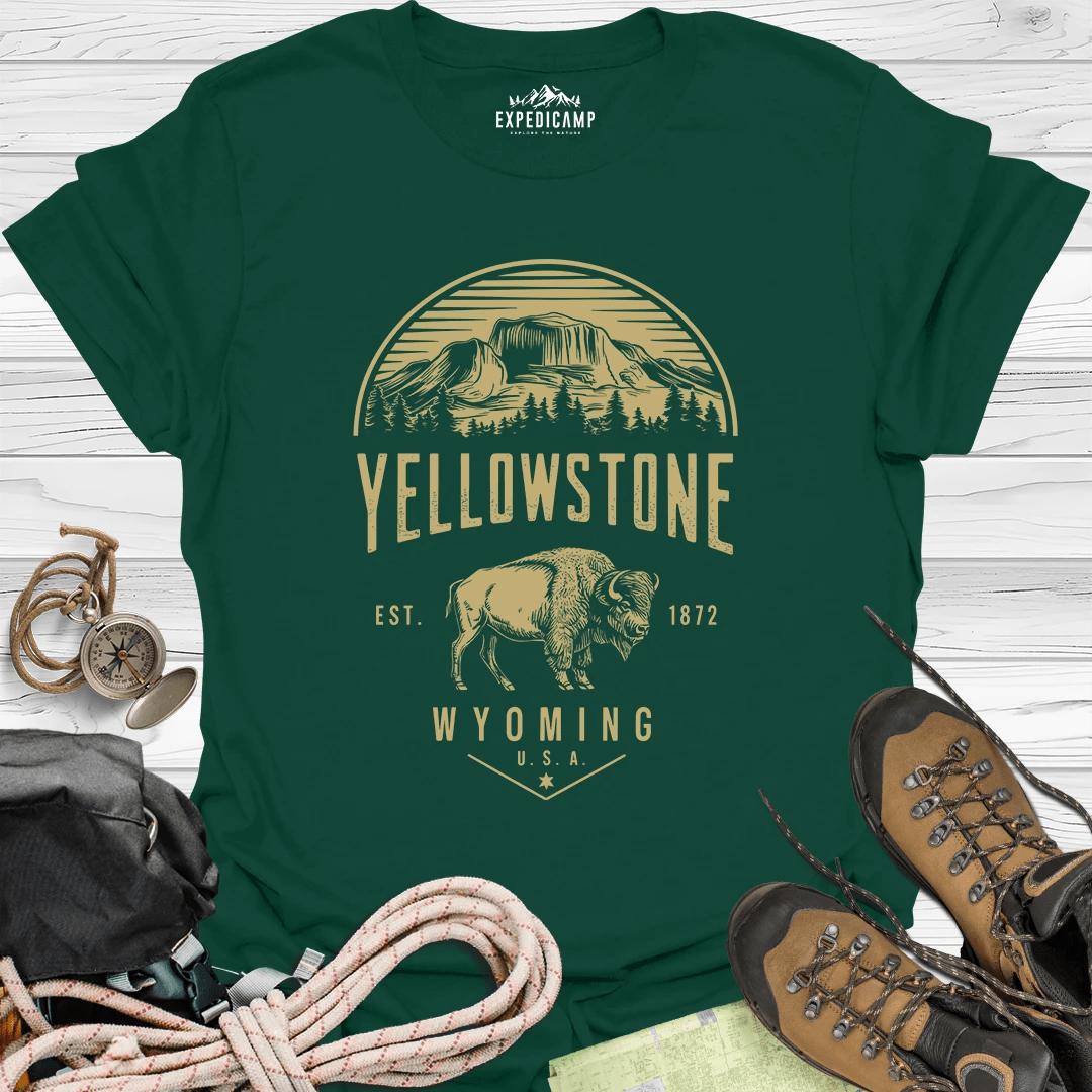 Yellowstone Wyoming USA T-Shirt – Forest Green – Outdoor apparel for travel, hiking, camping, and nature lovers – ExpediCamp